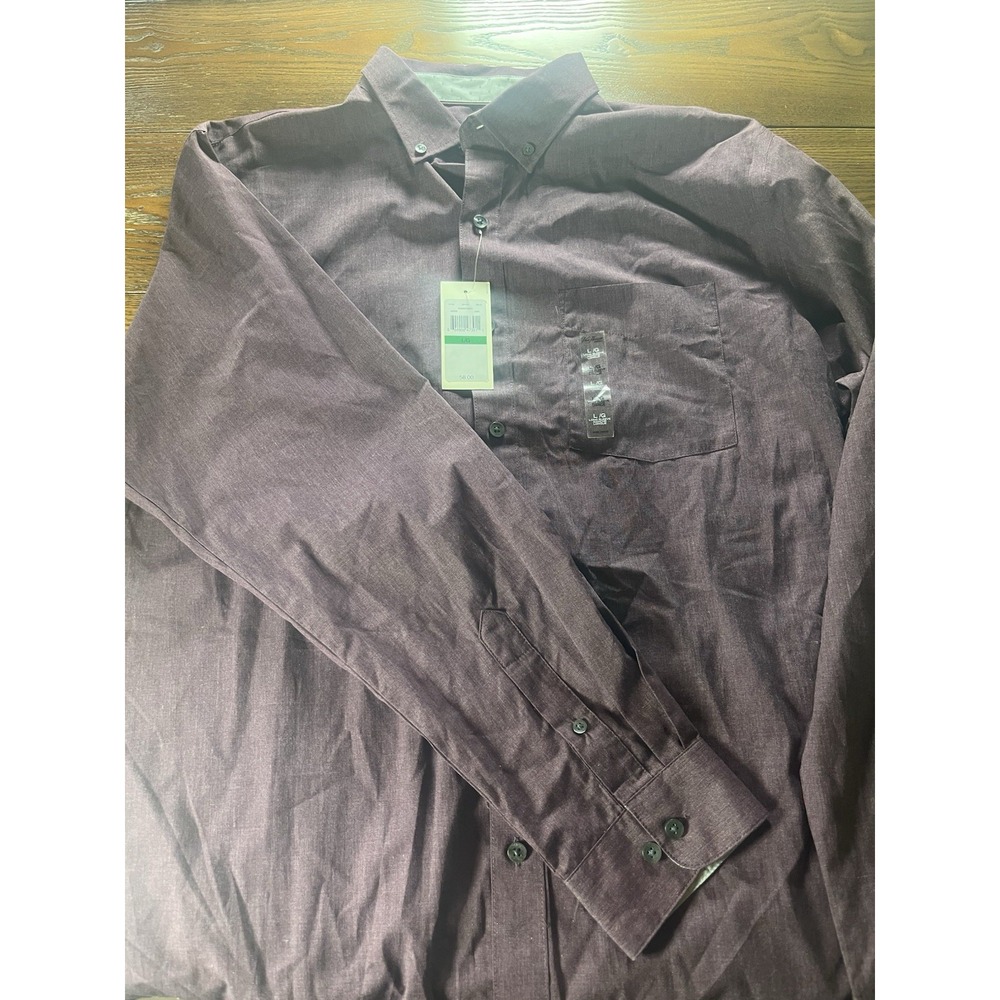 Van Heusen Purple Classic Fit Button Up Dress Shirt Men's Size Large 16-16.5